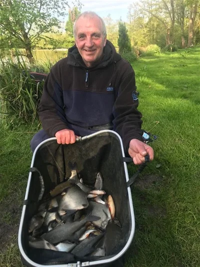 Pete Growns with a fine bag of Silvers